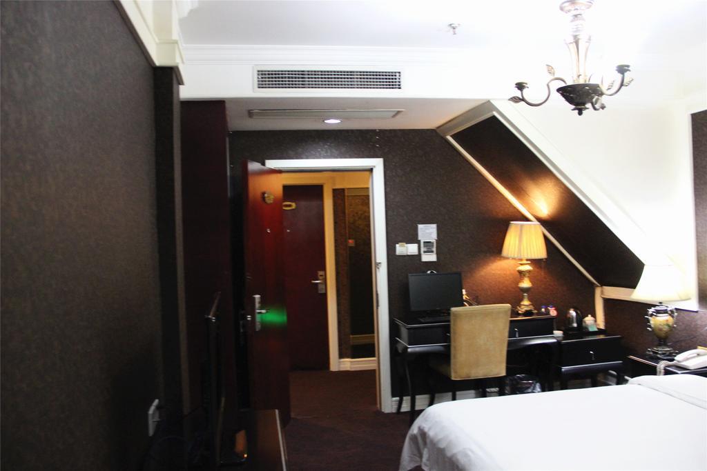 Manhattan Jinling Hotel Xangai Quarto foto